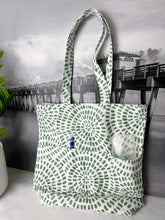 Load image into Gallery viewer, Cream & Green Casual Tote Bag