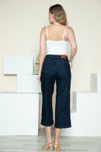Load image into Gallery viewer, Janice Wide Leg Jeans
