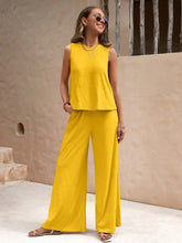 Load image into Gallery viewer, Odessa Top and Pants Set
