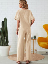 Load image into Gallery viewer, Rochelle Top and Pants Set
