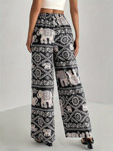 Load image into Gallery viewer, Trisha Pants
