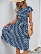 Load image into Gallery viewer, Janice Midi Dress

