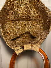 Load image into Gallery viewer, Jute Wild Bag
