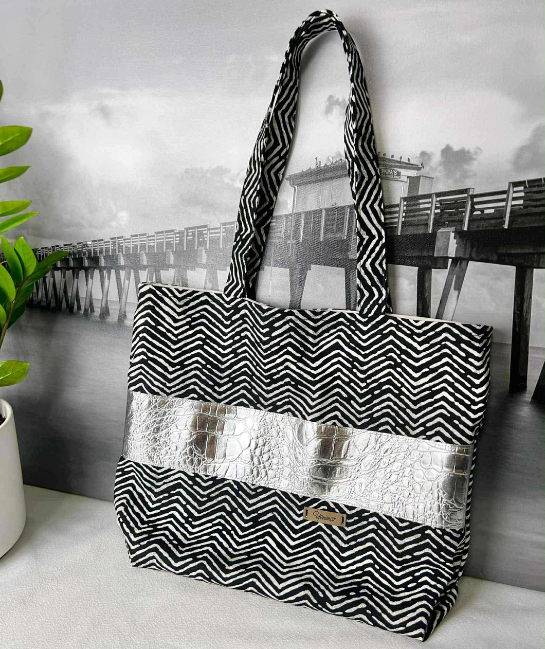 Black & White Casual Tote Bag