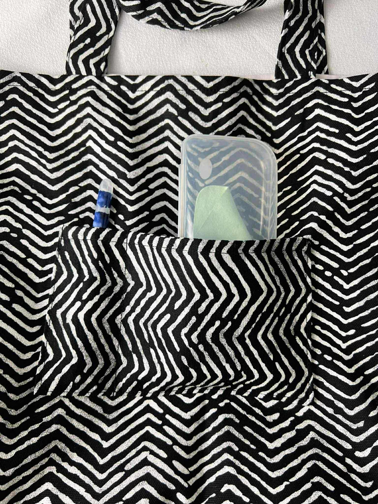 Black & White Casual Tote Bag