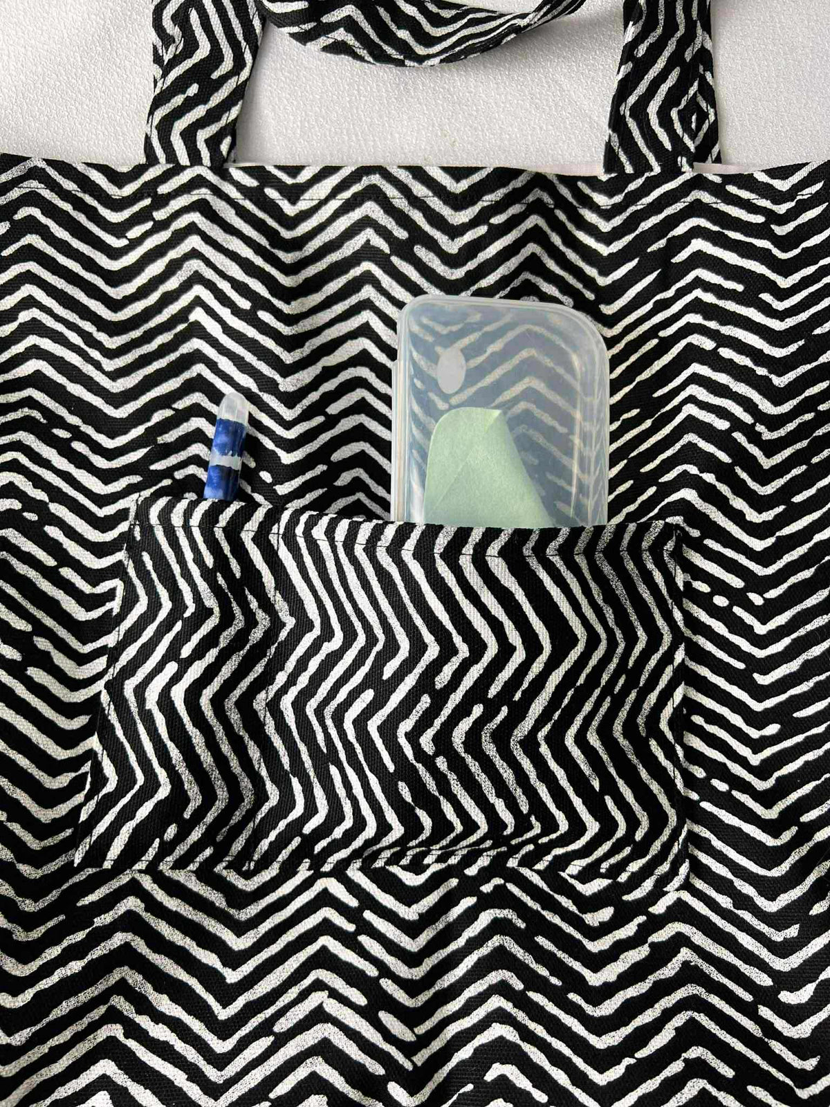 Black & White Casual Tote Bag