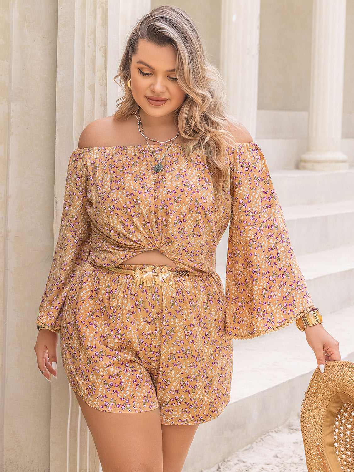 Lisandra Plus Size Blouse and Shorts Set