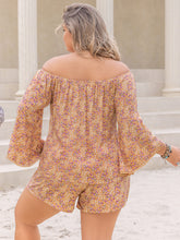 Load image into Gallery viewer, Lisandra Plus Size Blouse and Shorts Set

