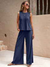 Load image into Gallery viewer, Odessa Top and Pants Set
