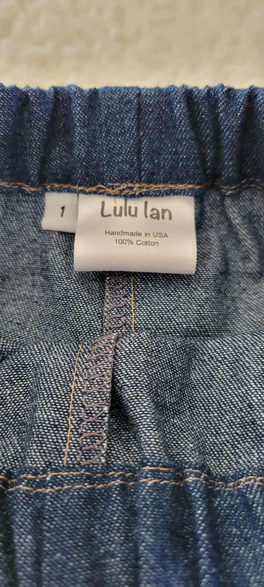 Lucy Flowers Top with Retro Jeans