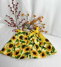 Load image into Gallery viewer, Luly Dress Style
